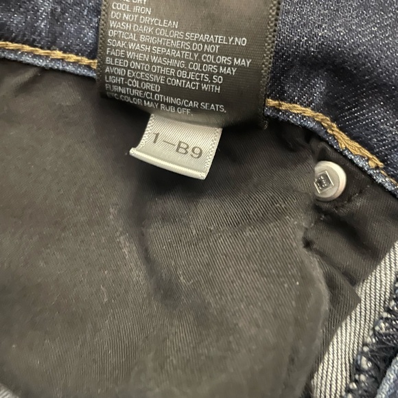 Uniqlo Skinny Jeans Women’s size 8 Like New - Picture 7 of 7